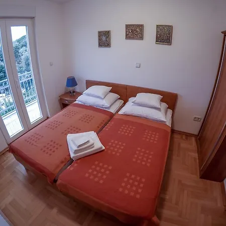 Apartament Car